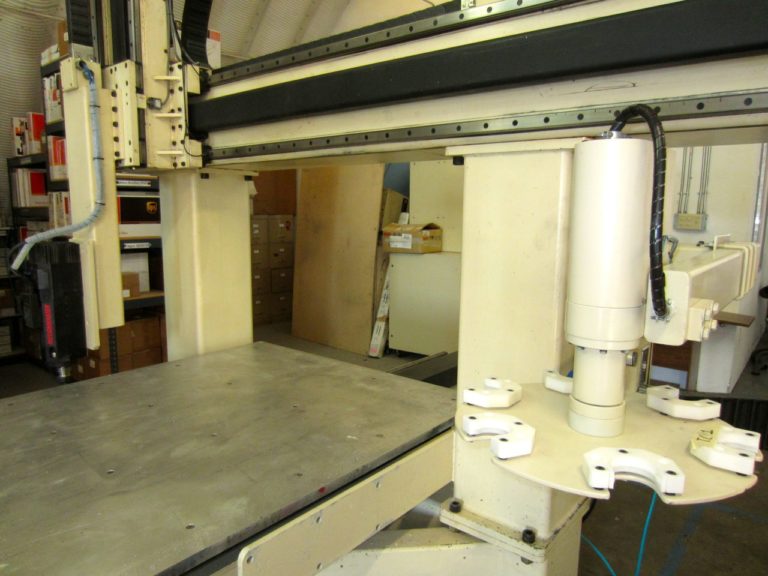 Refurbished Motionmaster 3 Axis CNC Router C392