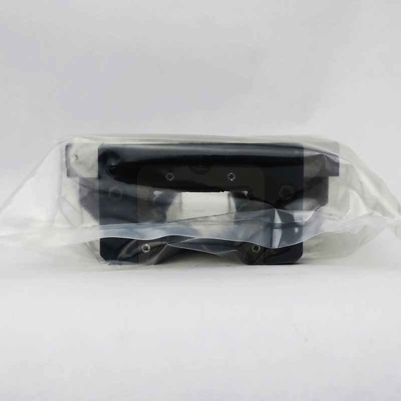 Bosch Rexroth 1651-414-10 runner block 2