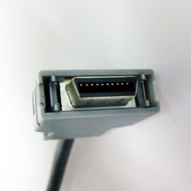 GE Fanuc Cable with Punch out Plate A08B 0047 C052 322626515008 3