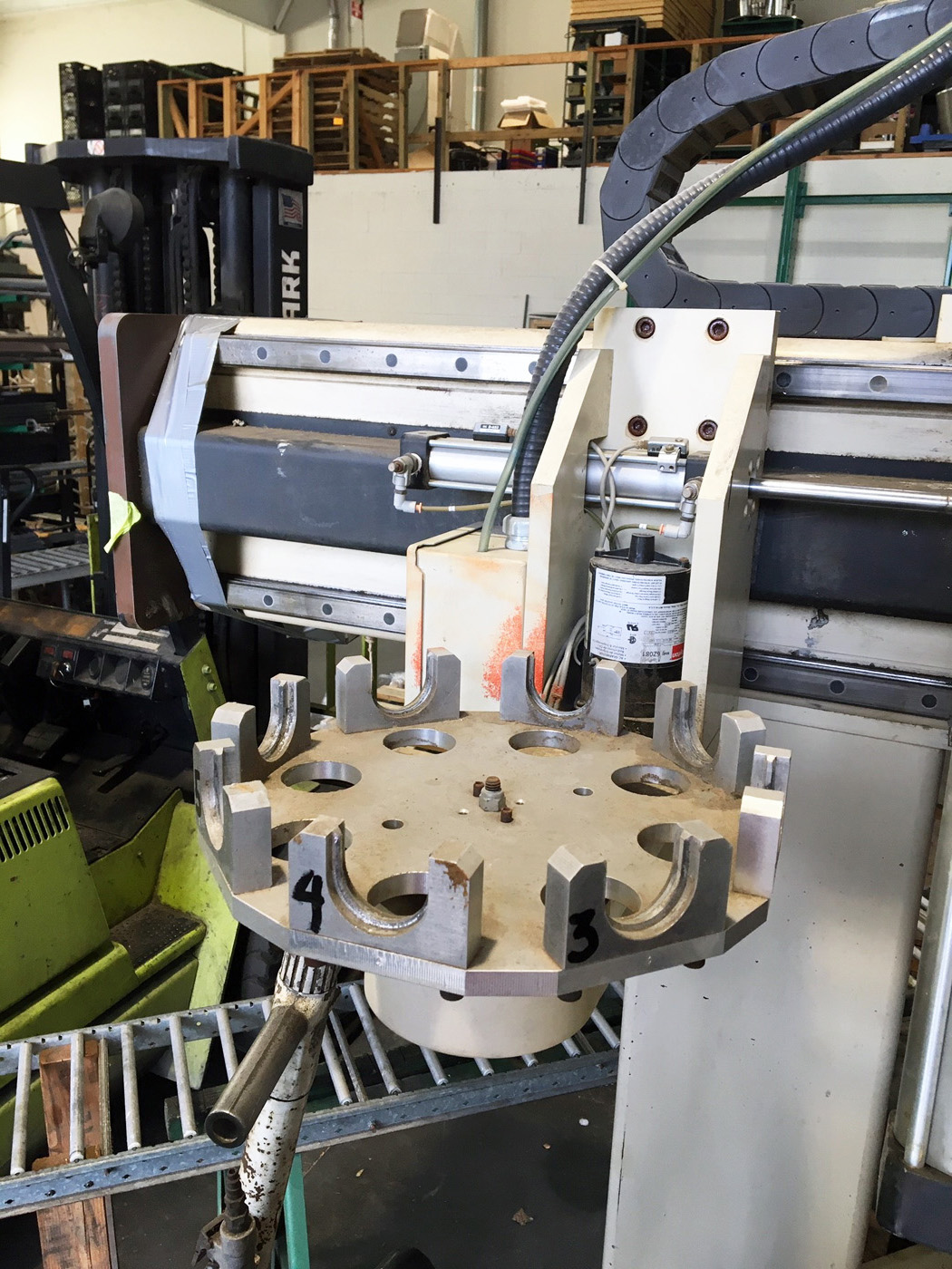 Motionmaster 5 Axis CNC Router E596 carousel