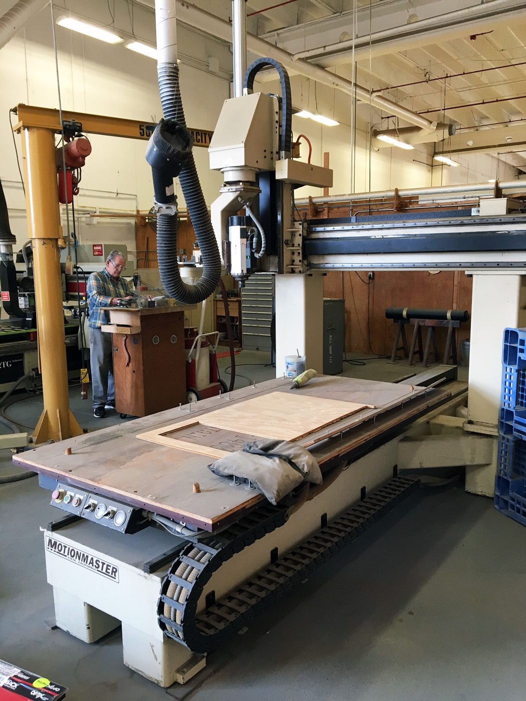 Motionmaster 5 Axis CNC Router E596