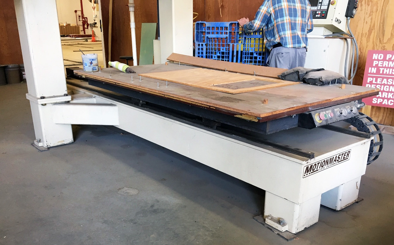 Motionmaster 5 Axis CNC Router E596 table