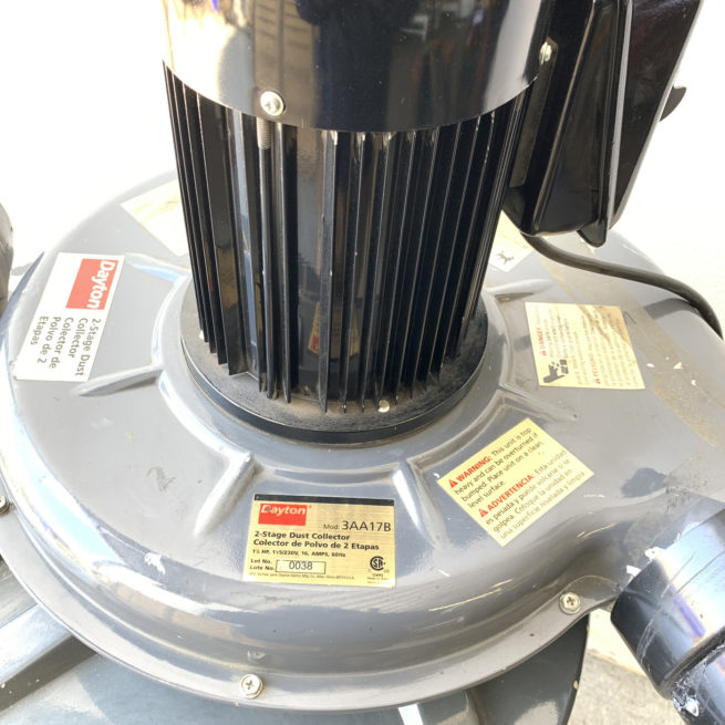 Dayton Dust Collector 3AA17B - Nameplate
