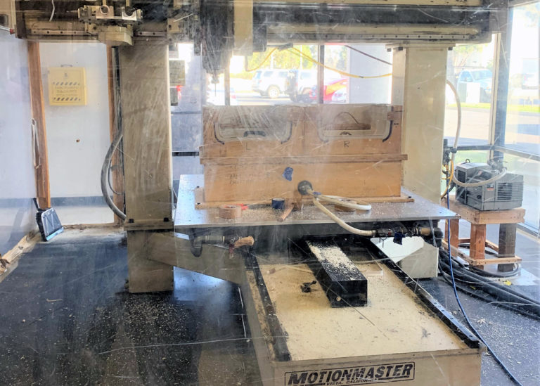 Motionmaster 5 Axis Used CNC Router E671