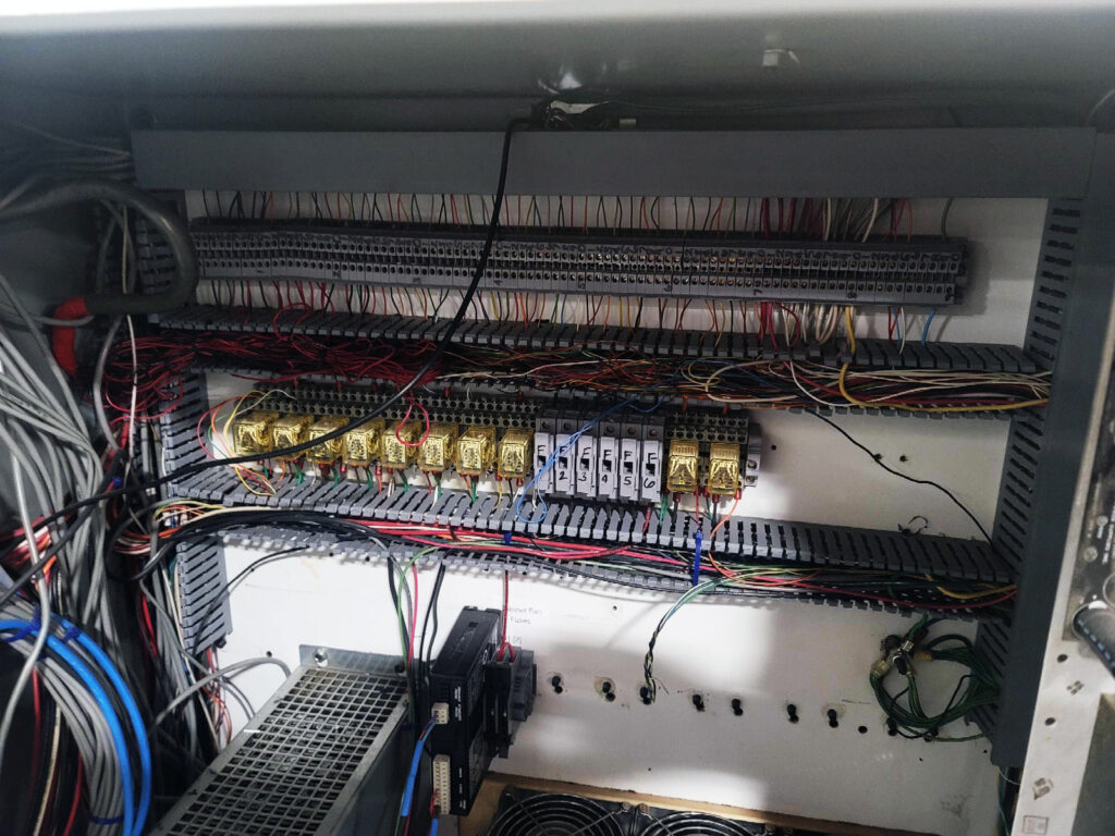 Motionmaster 5 Axis CNC Router E798 9