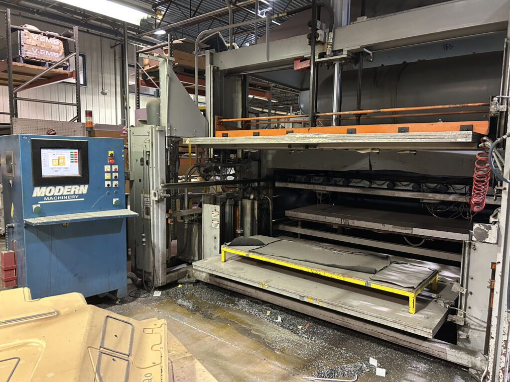 Brown Machine M1801 Thermoformer For Sale