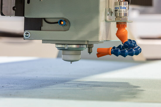 Oscillating blade unit
