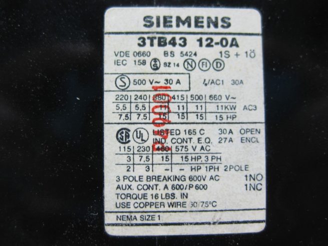 Assortment of Siemens Contactors 322536928821 3
